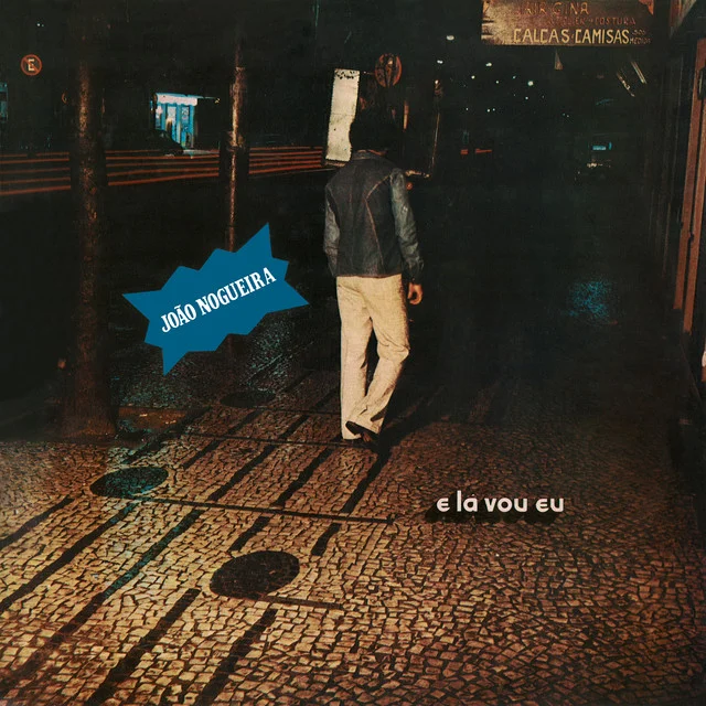 Capa Batendo a porta (João Nogueira)